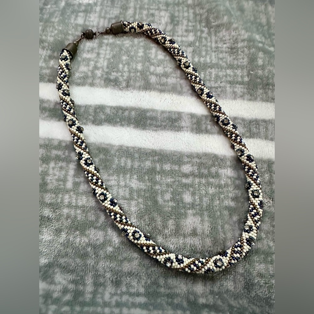 Handmade Beaded Crochet Necklace 21” Cream‎ Blue Bronze Bling Magnetic clasp